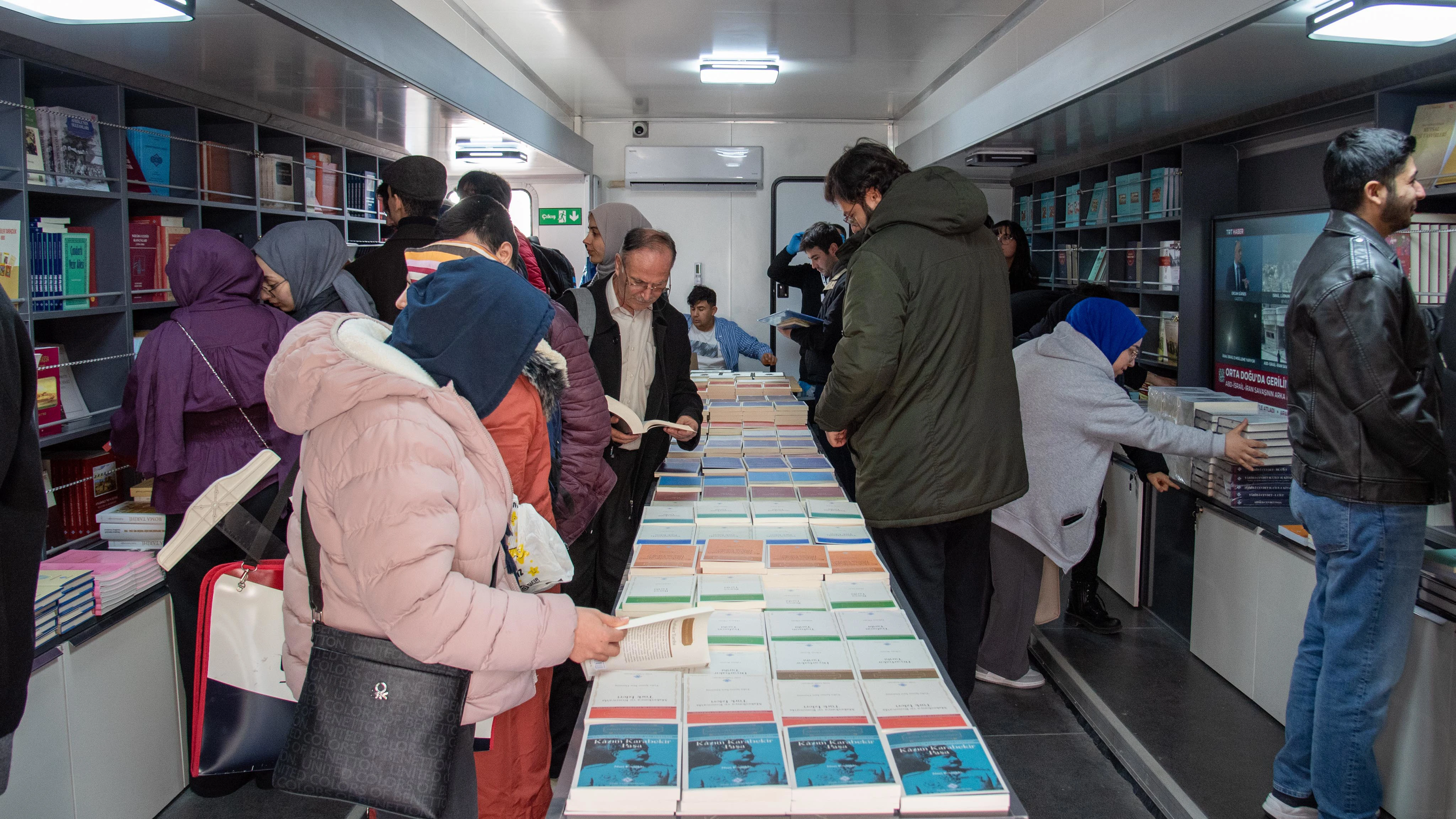 Türk Tarih Kurumu Mobil Kitap Mağazası, Selçuk Üniversitesinde